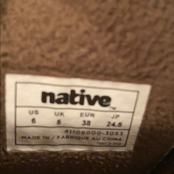 Native Boots - Picture 6 of 6